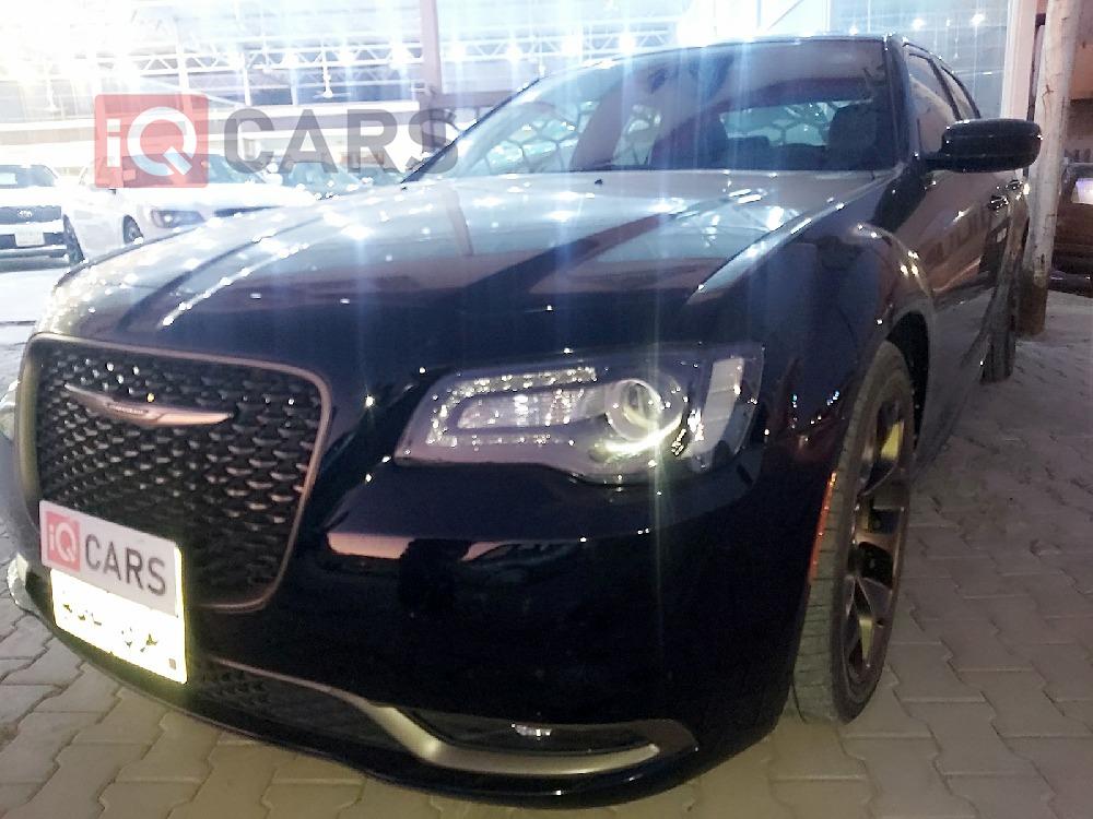 کرایسلەر 300